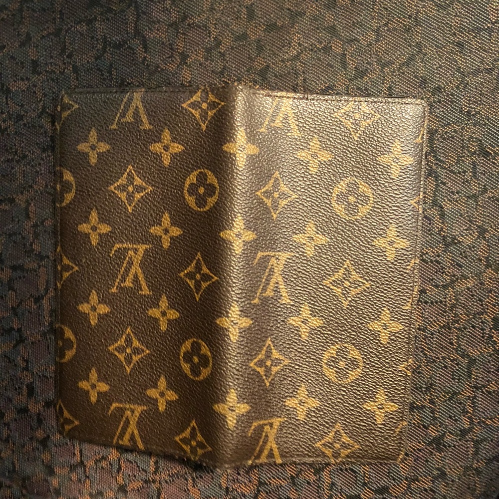 Regular size checkbook holder